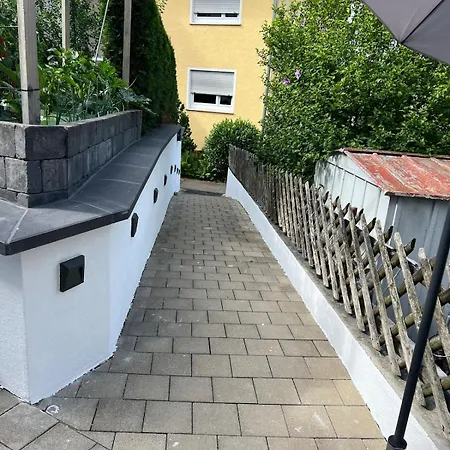 Moderne & Gemuetliche Pendleroase Apartamento Eislingen