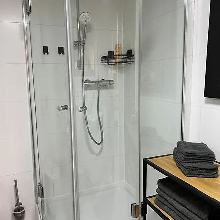 Moderne & Gemuetliche Pendleroase * Eislingen